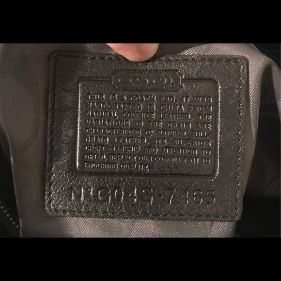 Coach Handbag - Picture 3 of 8